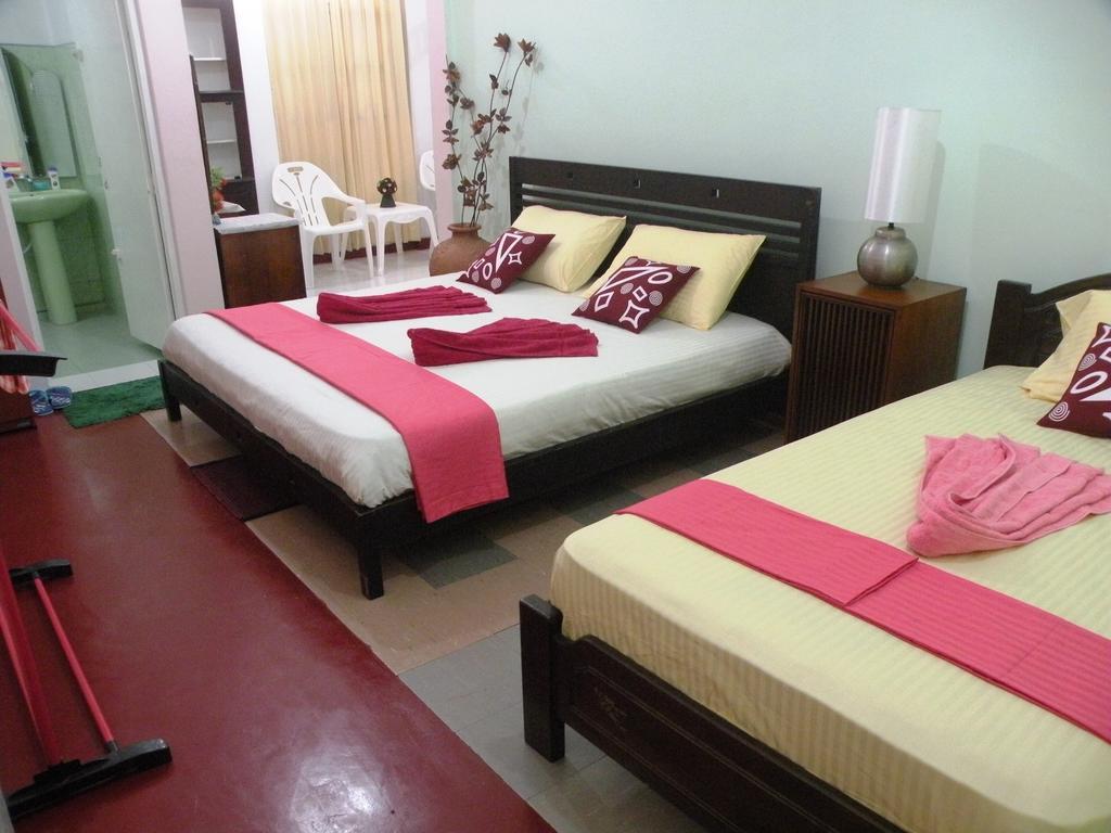 Henderson Airport Residence Негомбо Номер фото