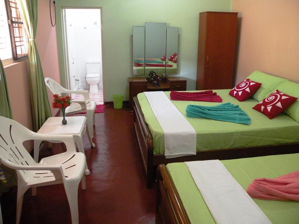 Henderson Airport Residence Негомбо Номер фото