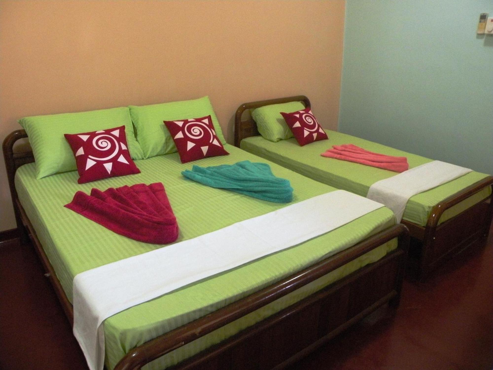 Henderson Airport Residence Негомбо Номер фото
